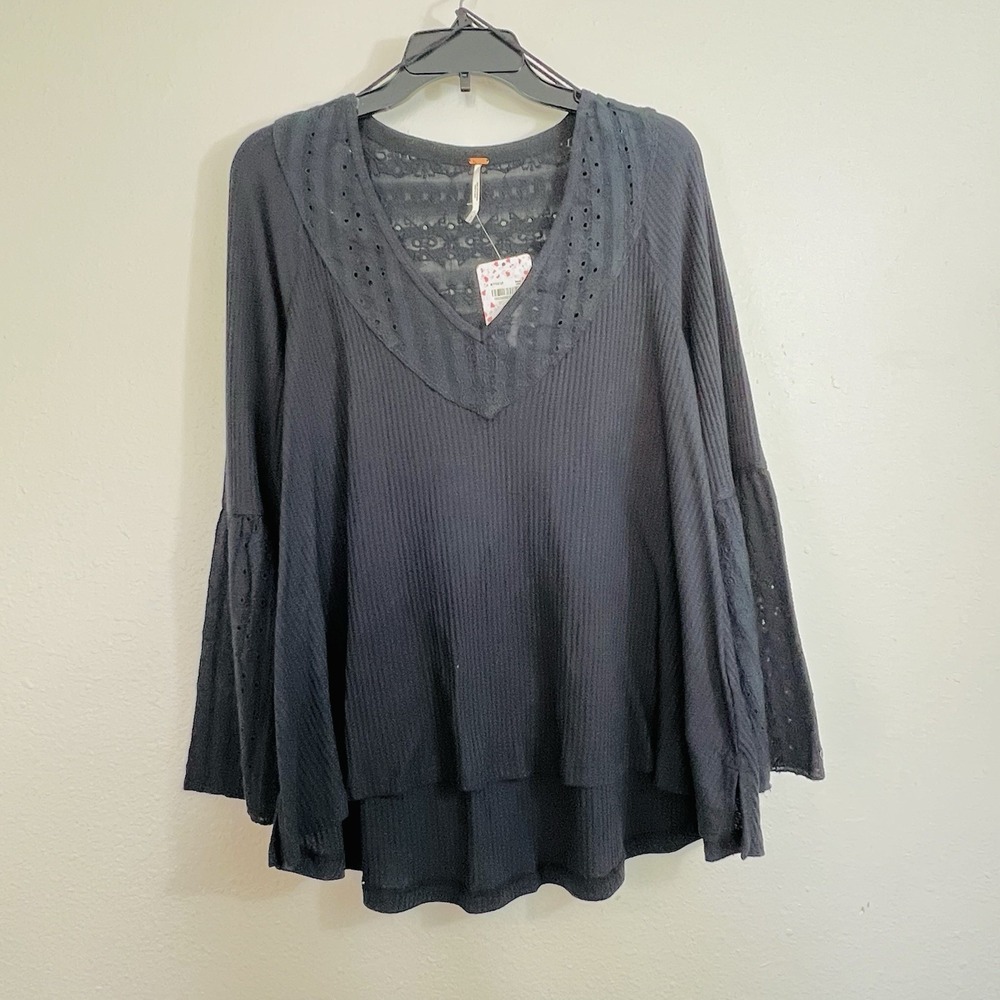 Free People Parisian Nights Lace Top Women's Small Bell Sleeve V Neck Boho NWT